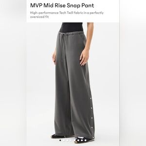 Athleta NWT Grey Pants With Snap Up Detail